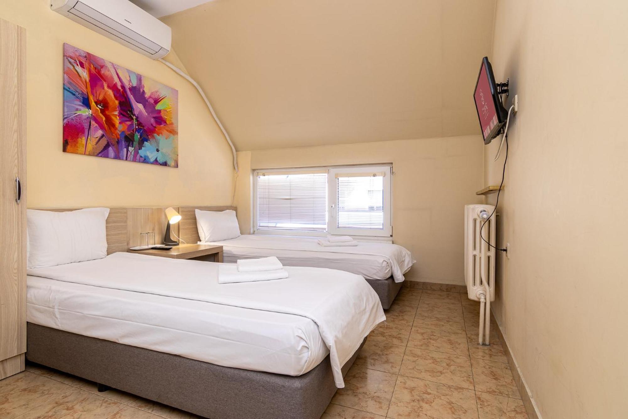 Family Hotel Madrid 索菲亞 外观 照片