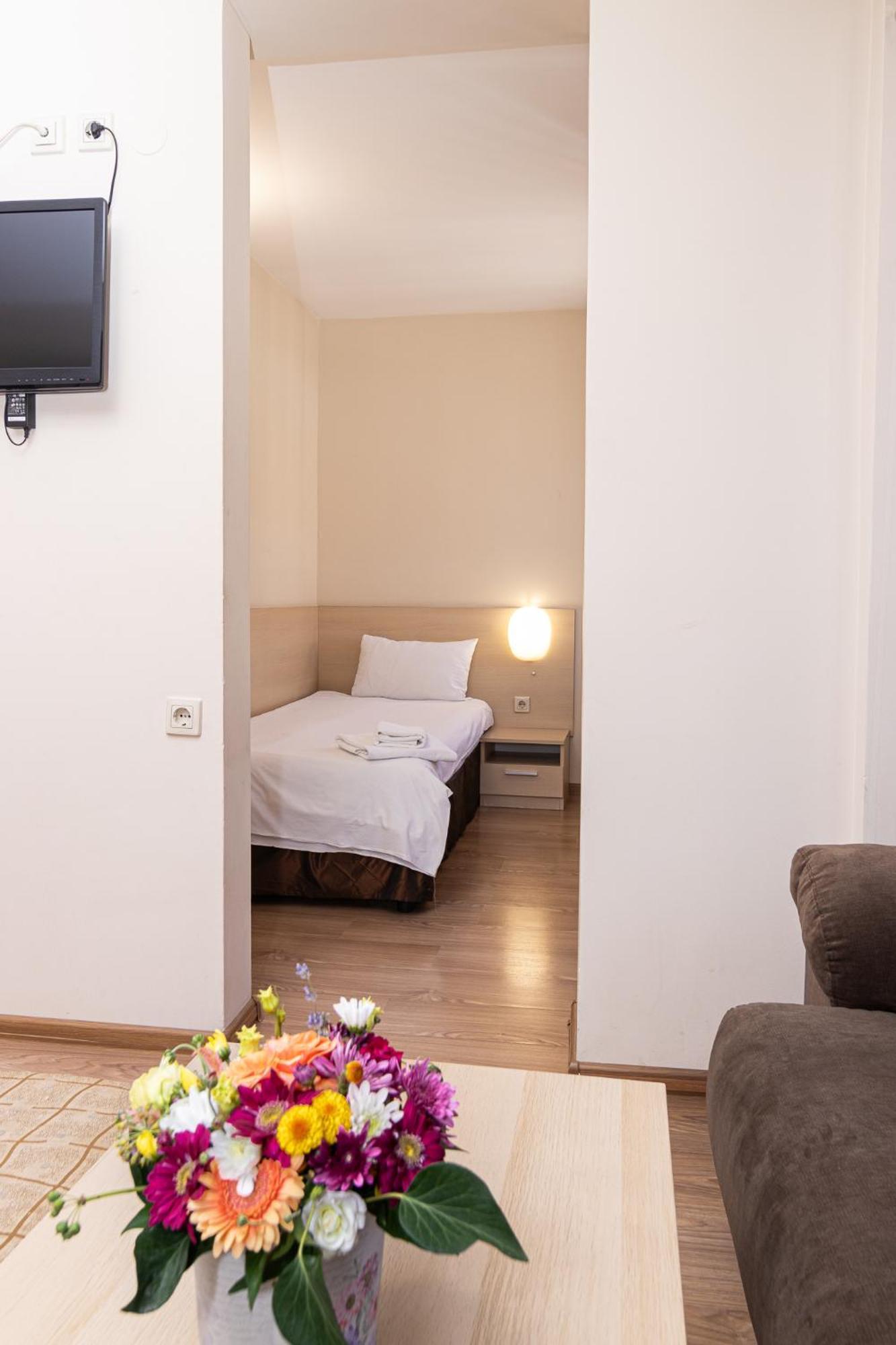Family Hotel Madrid 索菲亞 外观 照片