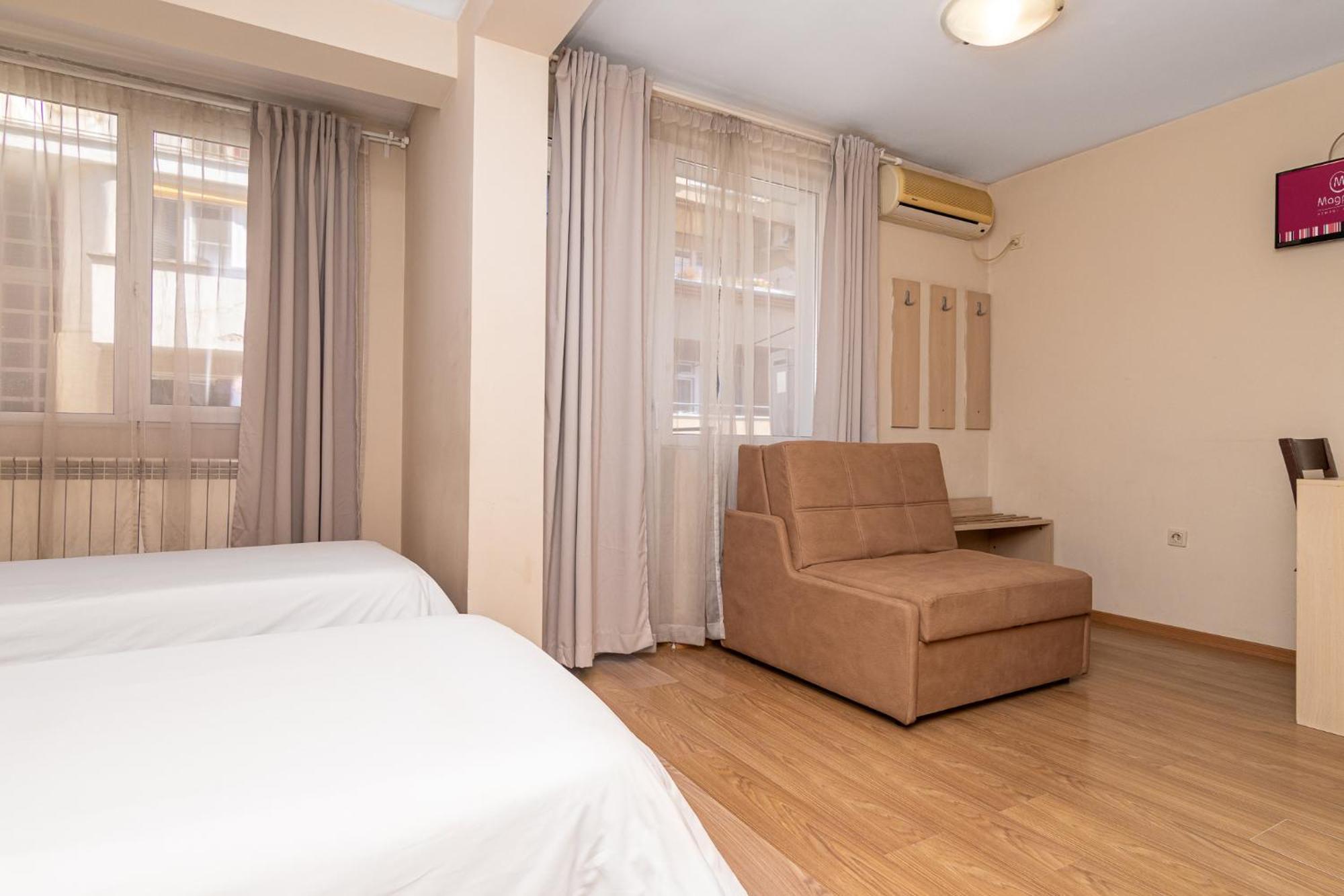 Family Hotel Madrid 索菲亞 外观 照片