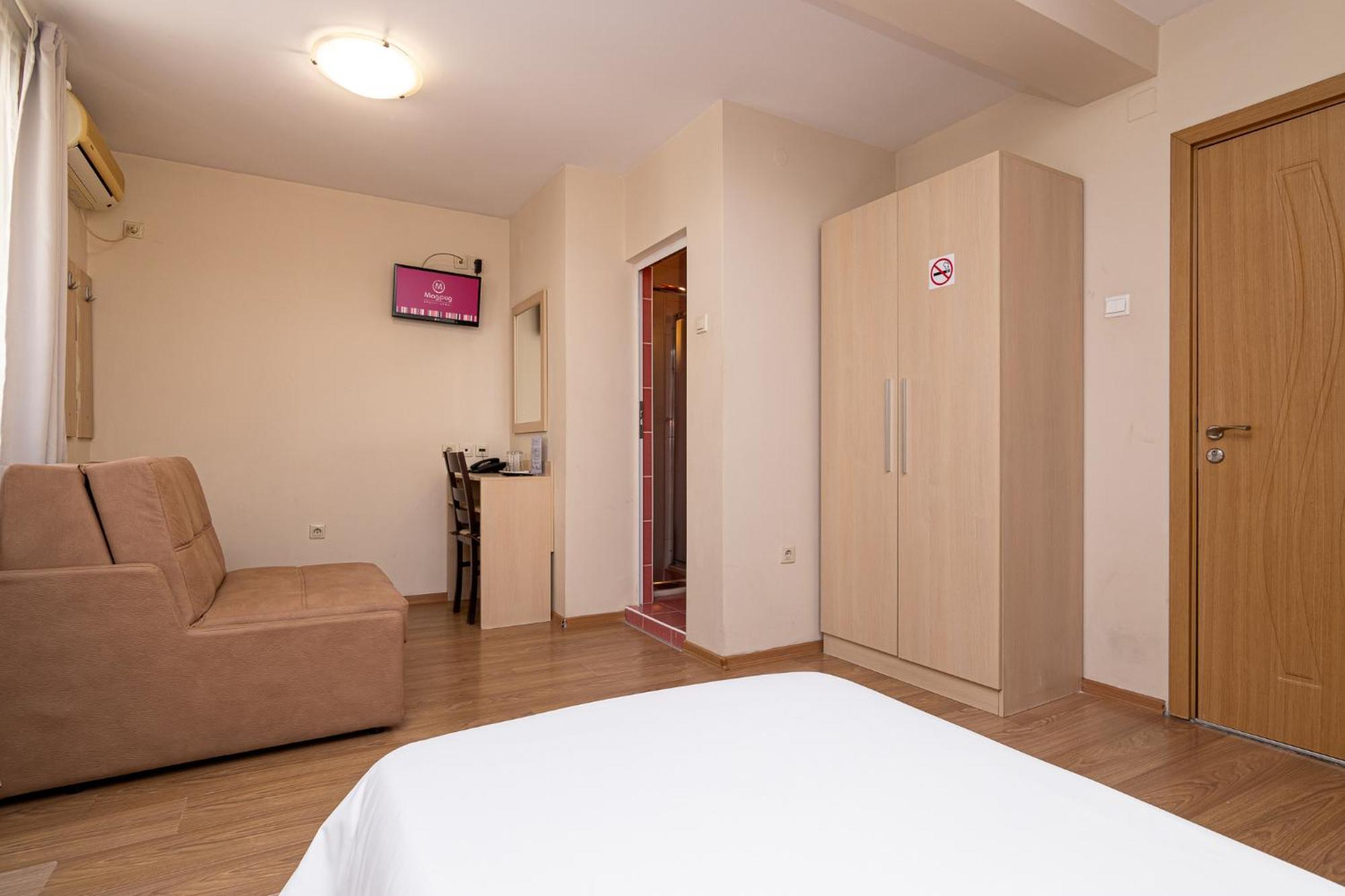 Family Hotel Madrid 索菲亞 外观 照片
