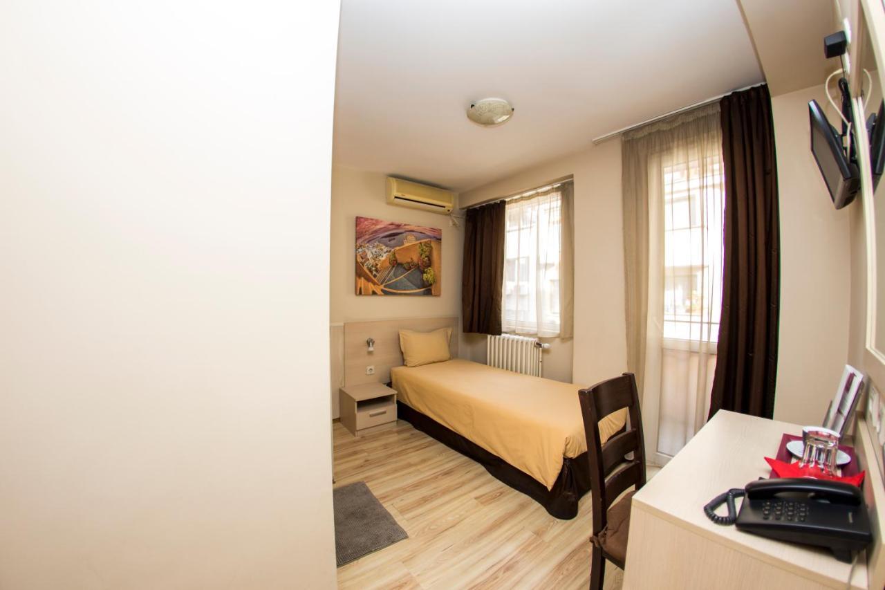 Family Hotel Madrid 索菲亞 外观 照片