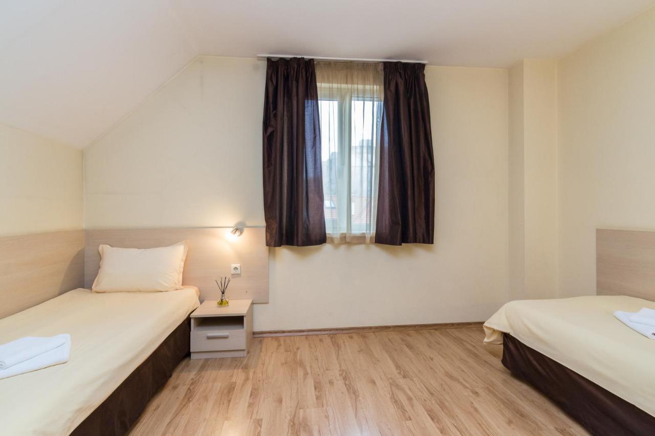 Family Hotel Madrid 索菲亞 外观 照片