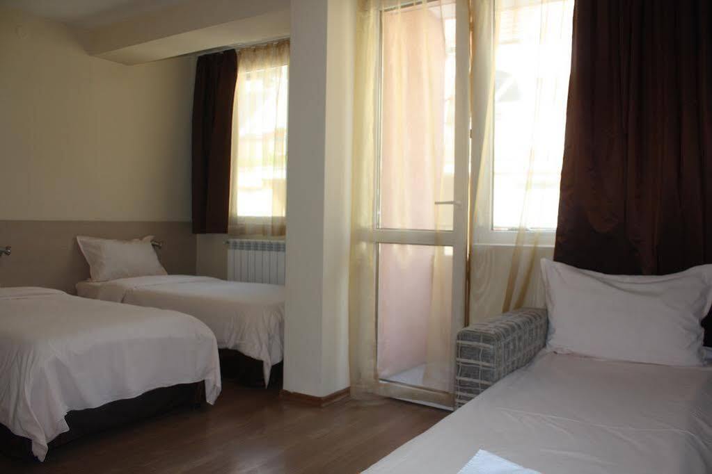 Family Hotel Madrid 索菲亞 外观 照片